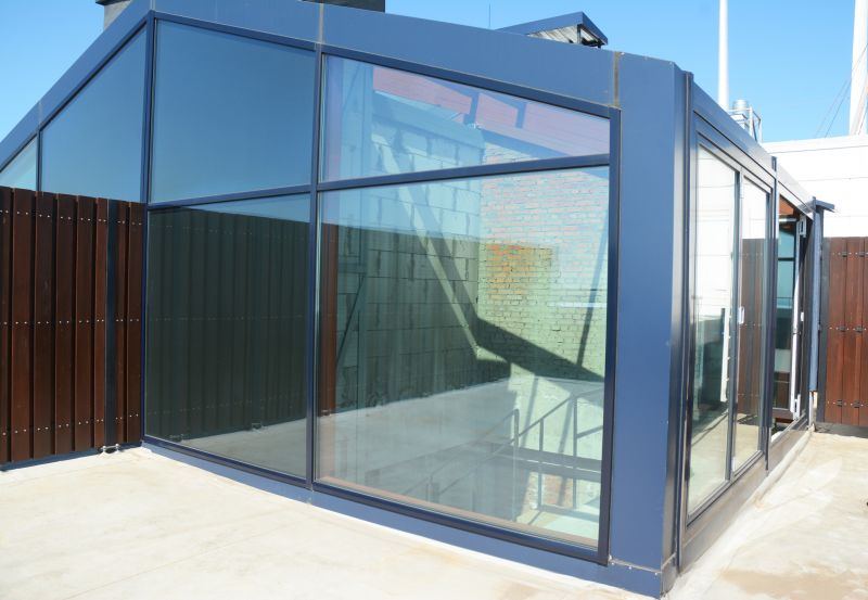 Local Sunroom Building pros at work